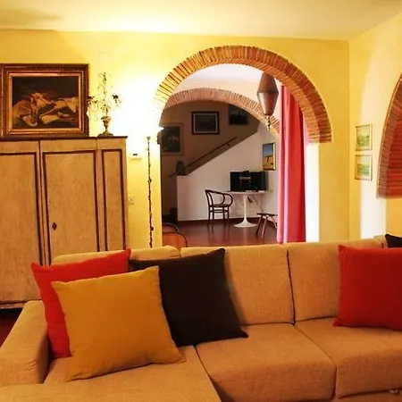 La Cascina Nel Roseto Ferienhaus